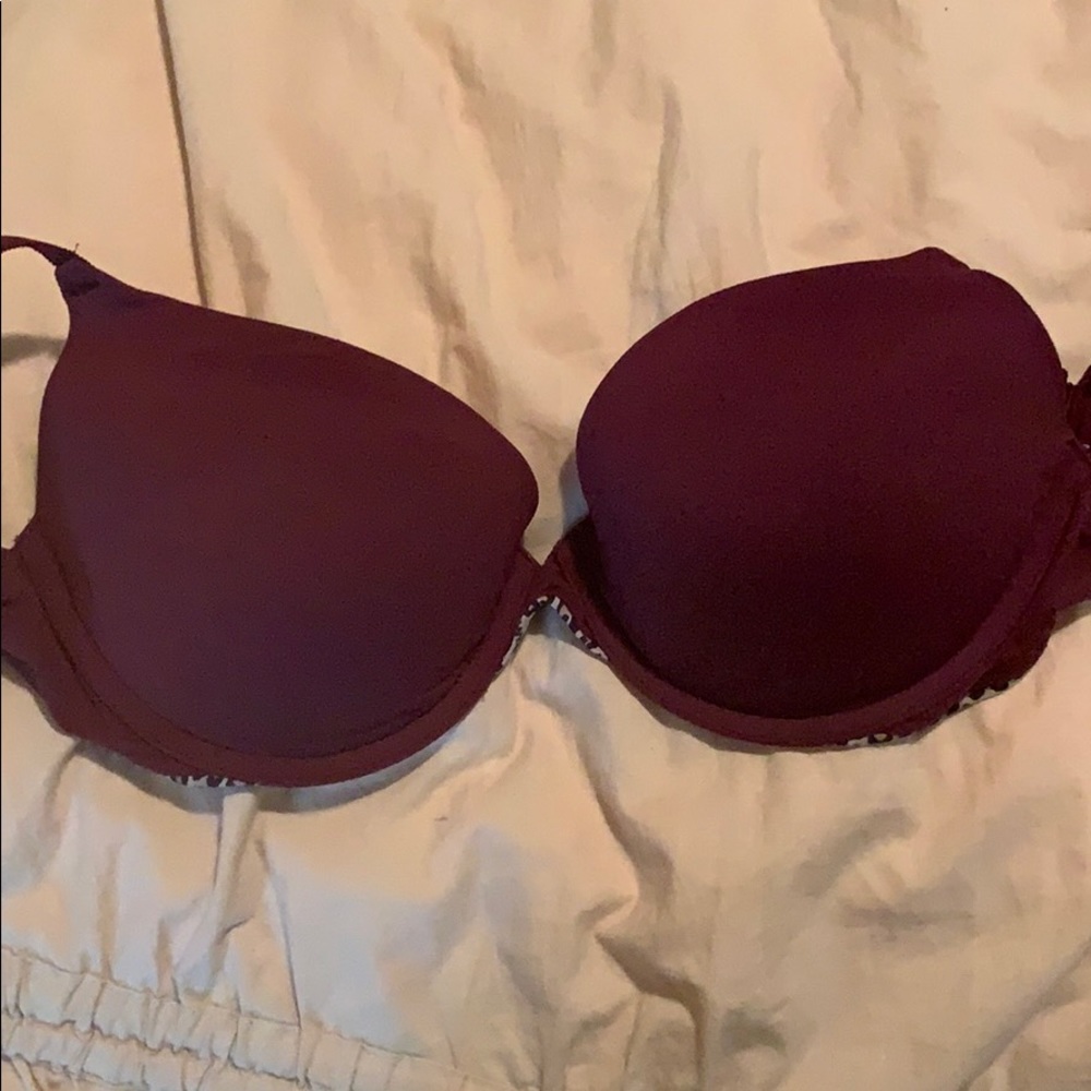 Pink Victoria’s Secret push-up bra 34D gently worn